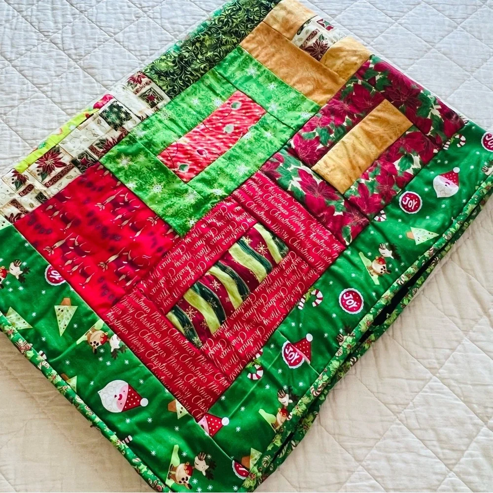 New Handmade Christmas Patchwork Quilt – 36” x 46” – Cozy Holiday Lap Blanket